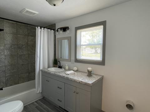 755 E Broadway St, Bradley, IL 60915 photo 13