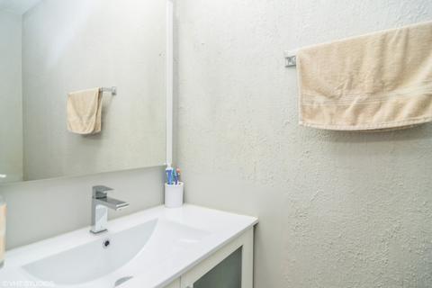 1801 Raleigh Ln, Hoffman Estates, IL 60169 photo 18