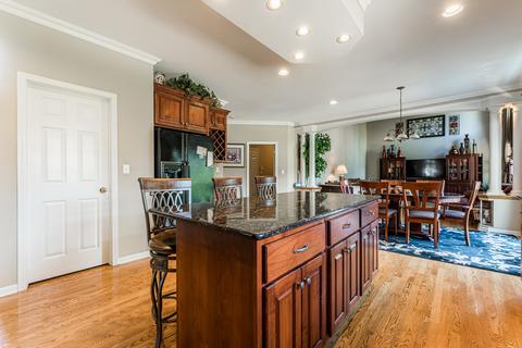 1016 Auburn Ln, Bartlett, IL 60103 photo 10