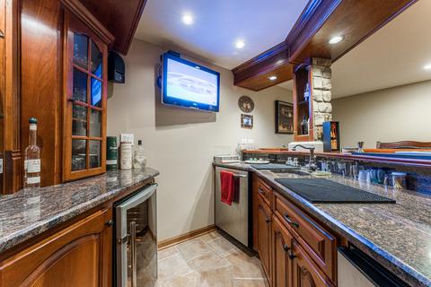1016 Auburn Ln, Bartlett, IL 60103 photo 36