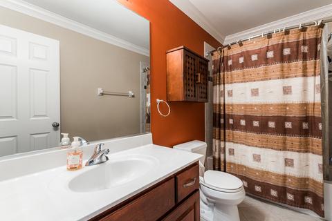 1016 Auburn Ln, Bartlett, IL 60103 photo 30