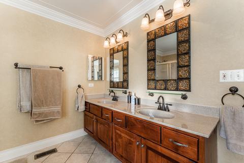 1016 Auburn Ln, Bartlett, IL 60103 photo 21