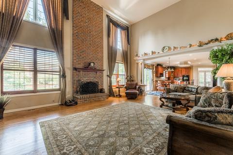 1016 Auburn Ln, Bartlett, IL 60103 photo 5