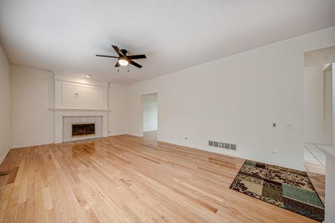 185 Aberdeen Dr, Algonquin, IL 60102 photo 8