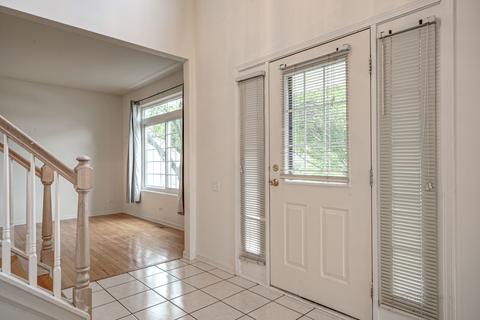 185 Aberdeen Dr, Algonquin, IL 60102 photo 4