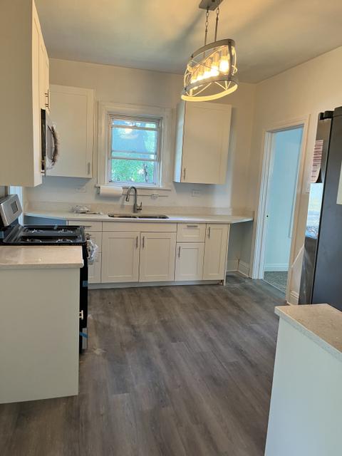 620 Douglas St, Morris, IL 60450 photo 2