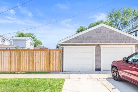 8245 44th St, Lyons, IL 60534 photo 3