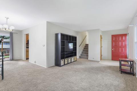 1902 Winchester Dr, Champaign, IL 61821 photo 2