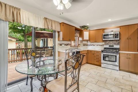 9130 Southfield Dr, Bridgeview, IL 60455 photo 10