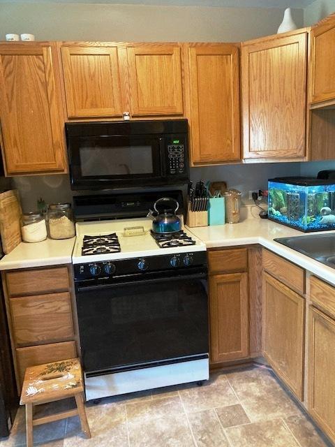 1945 Matthew Ct #D, Elgin, IL 60123 photo 5