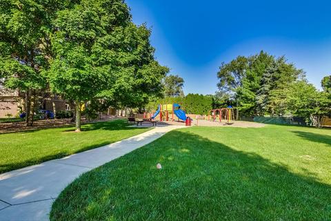 539 Tracy Ter, Des Plaines, IL 60016 photo 35