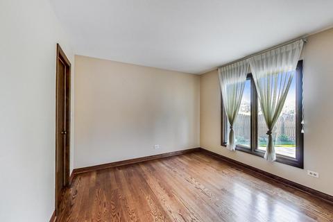 539 Tracy Ter, Des Plaines, IL 60016 photo 15