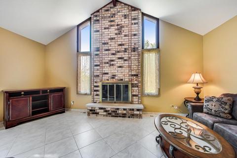 539 Tracy Ter, Des Plaines, IL 60016 photo 13