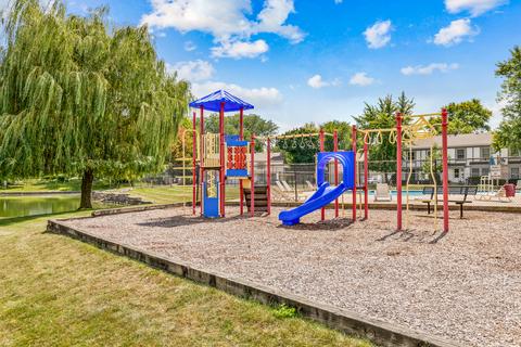 1231 Bunker Hill Ct #E, Wheaton, IL 60189 photo 22