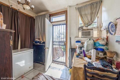 1631 E 85th St, Chicago, IL 60617 photo 15