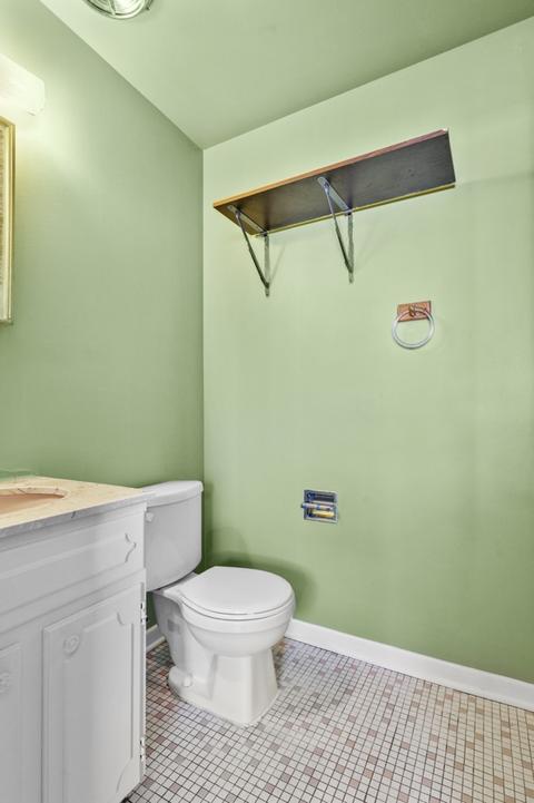9275 Dee Rd, Des Plaines, IL 60016 photo 25