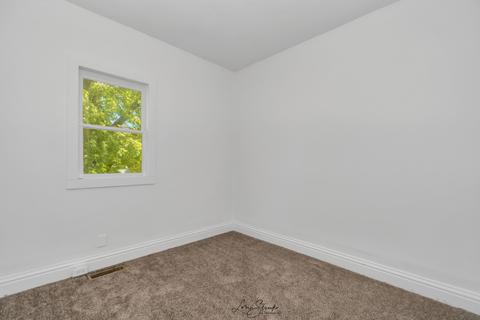 507 S 5th Ave, Kankakee, IL 60901 photo 8