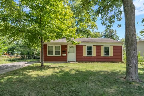300 S Hillcrest Ave, Kankakee, IL 60901 photo 1