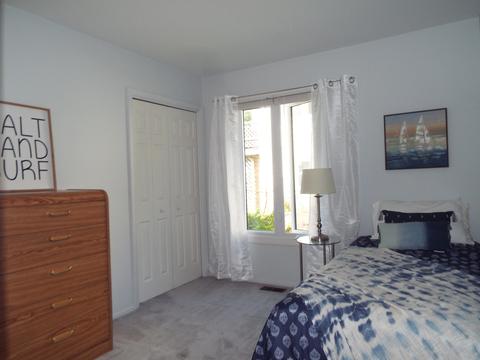 1325 Newcastle Ln, Hoffman Estates, IL 60169 photo 10