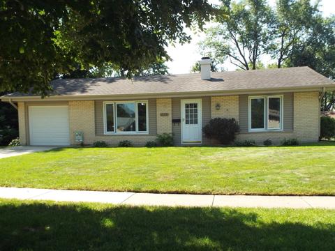 1325 Newcastle Ln, Hoffman Estates, IL 60169 photo 1