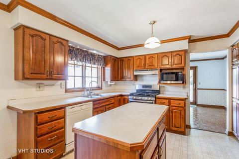 329 S Commonwealth Ave, Elgin, IL 60123 photo 6