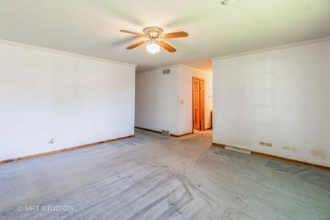 329 S Commonwealth Ave, Elgin, IL 60123 photo 11
