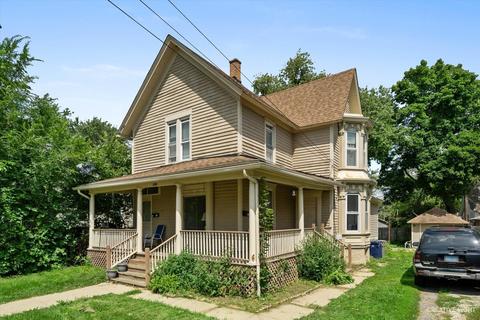 339 Ryerson Ave, Elgin, IL 60123 photo 2