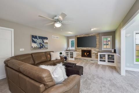 1185 Stoddard Ave, Wheaton, IL 60187 photo 8