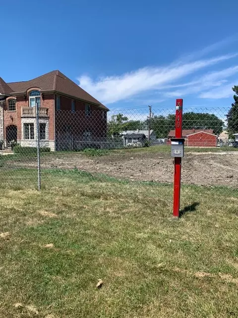 8340 W Winona St, Norridge, IL 60706