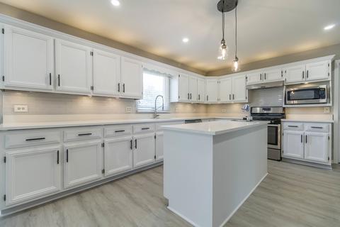 4 N331 9th Ave, Addison, IL 60101 photo 11