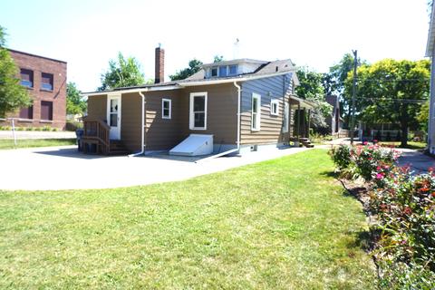 916 E Benton St, Aurora, IL 60505 photo 30
