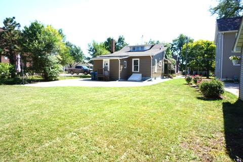 916 E Benton St, Aurora, IL 60505 photo 27