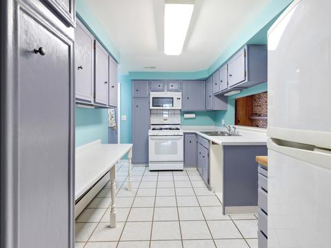 380 S Commonwealth Ave, Elgin, IL 60123 photo 2