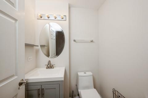 320 E 17th St, Chicago, IL 60616 photo 28