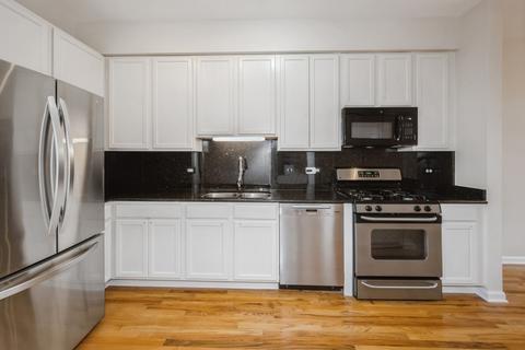 320 E 17th St, Chicago, IL 60616 photo 16