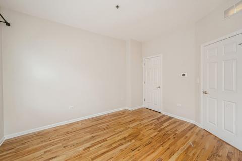 320 E 17th St, Chicago, IL 60616 photo 24