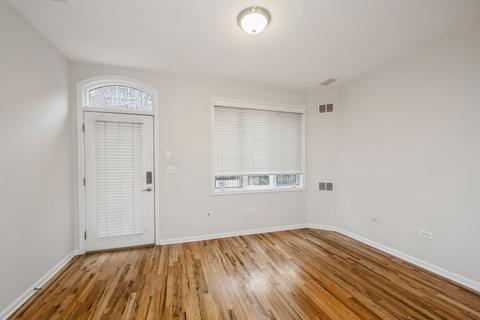 320 E 17th St, Chicago, IL 60616 photo 20