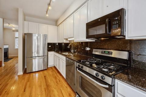 320 E 17th St, Chicago, IL 60616 photo 17