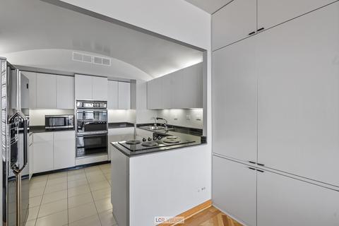 175 E Delaware Pl #6509, Chicago, IL 60611 photo 7