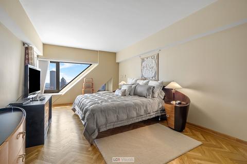 175 E Delaware Pl #6509, Chicago, IL 60611 photo 12