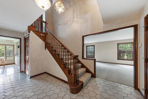 8680 Heather Dr, Burr Ridge, IL 60527 photo 19