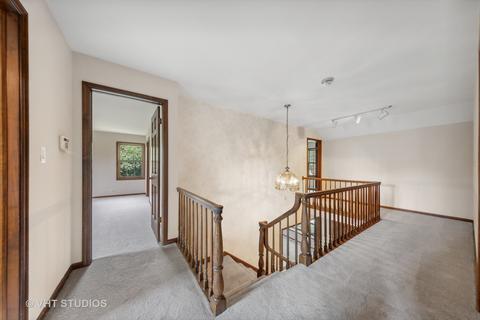 8680 Heather Dr, Burr Ridge, IL 60527 photo 18