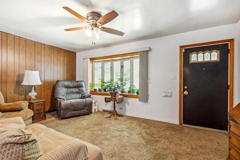17841 Escanaba Ave, Lansing, IL 60438 photo 2