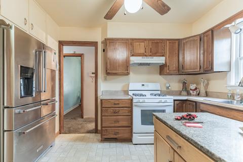 17841 Escanaba Ave, Lansing, IL 60438 photo 5