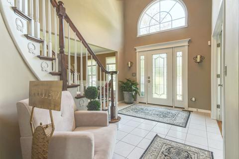 4953 Westhill Cir, Plainfield, IL 60586 photo 3