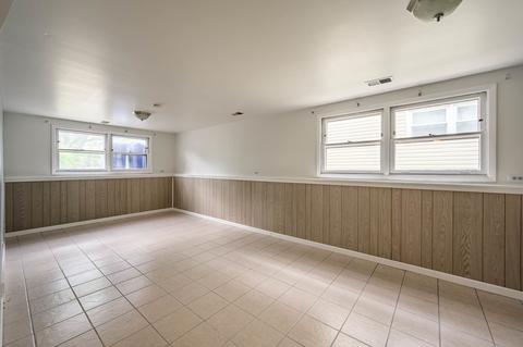 441 N 4th Ave #A, Des Plaines, IL 60016 photo 9