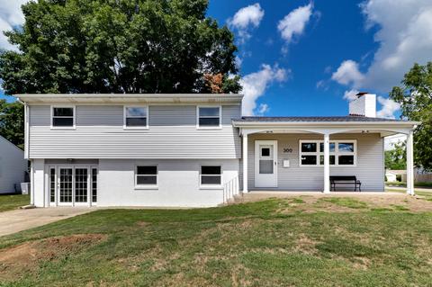 300 Martin St, Normal, IL 61761 photo 1