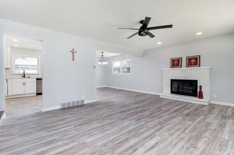300 Martin St, Normal, IL 61761 photo 3