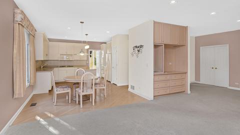 1804 Dunhill Cir, Glenview, IL 60025 photo 7