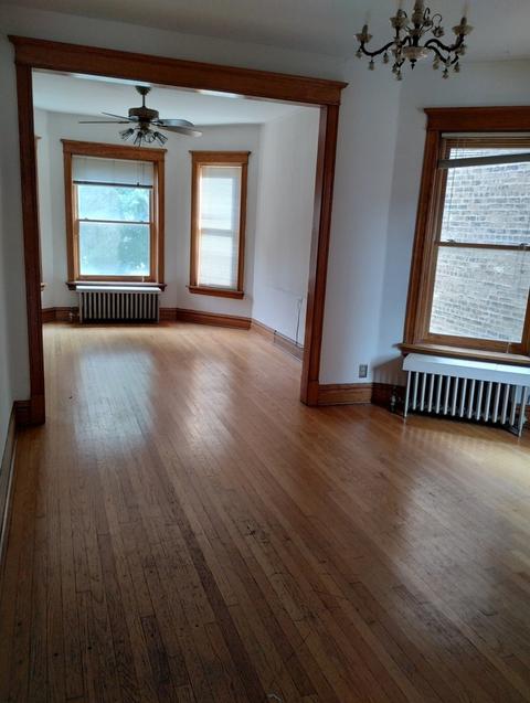 1334 W Cornelia Ave, Chicago, IL 60657 photo 3
